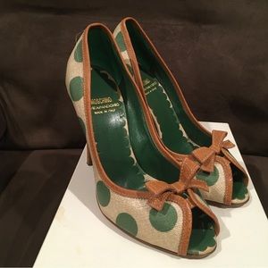 Rare Vintage Moschino heels size 37